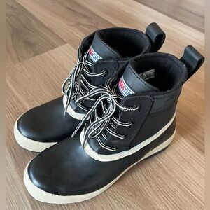 XTRATUF Leather Lace-Up Ankle Deck Boots Waterproof Black Women’s Size 8